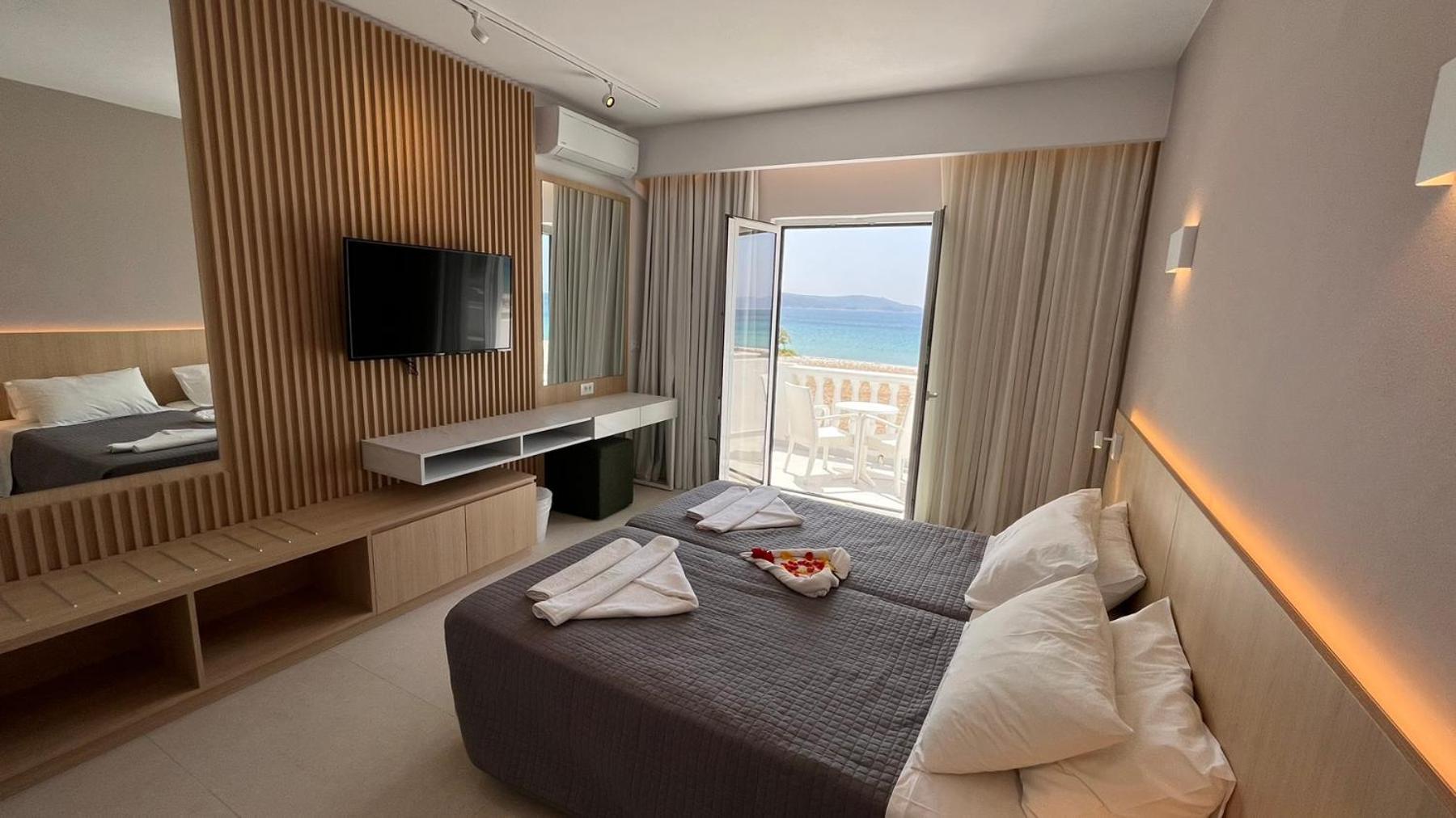 Sirenes Beach Resort サモス エクステリア 写真