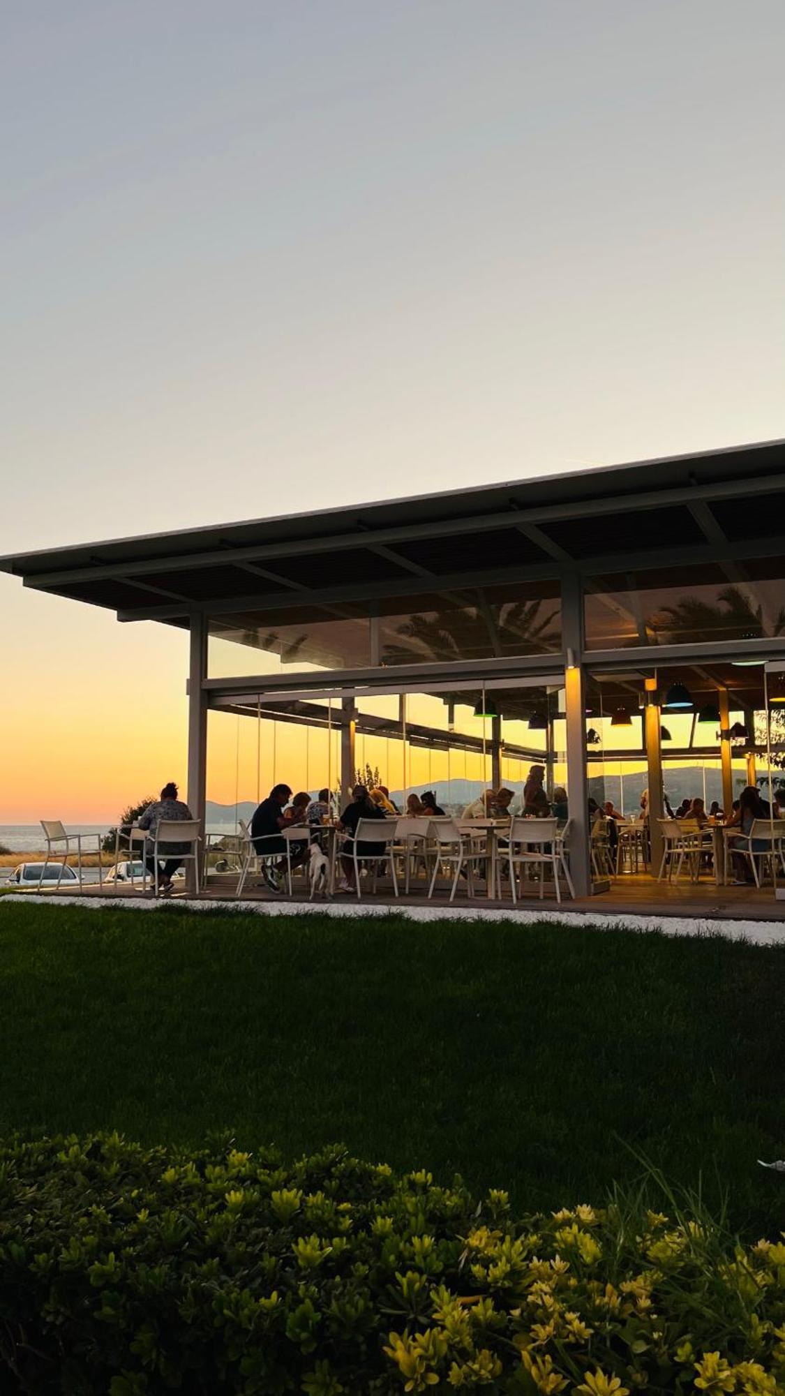 Sirenes Beach Resort サモス エクステリア 写真