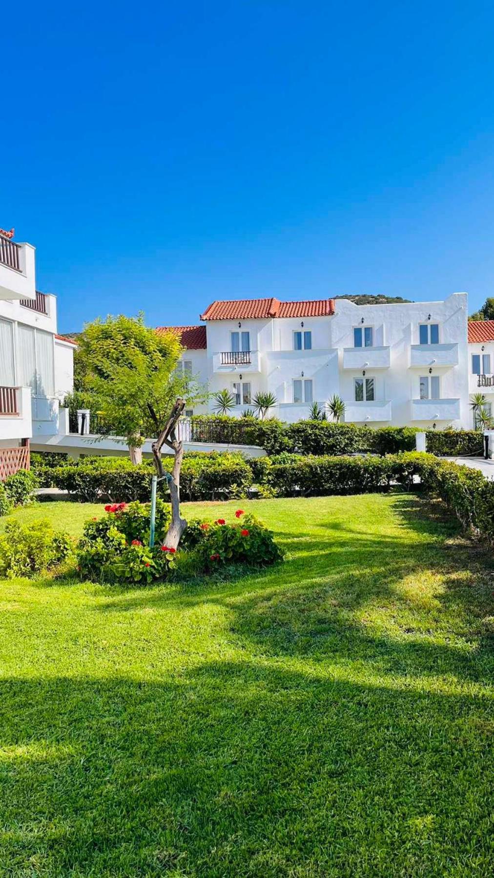 Sirenes Beach Resort サモス エクステリア 写真