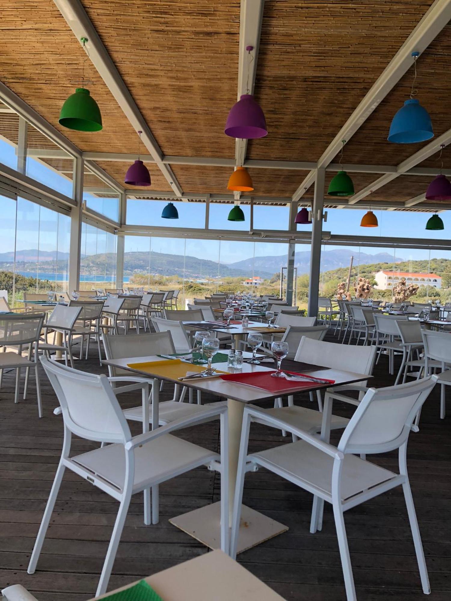 Sirenes Beach Resort サモス エクステリア 写真