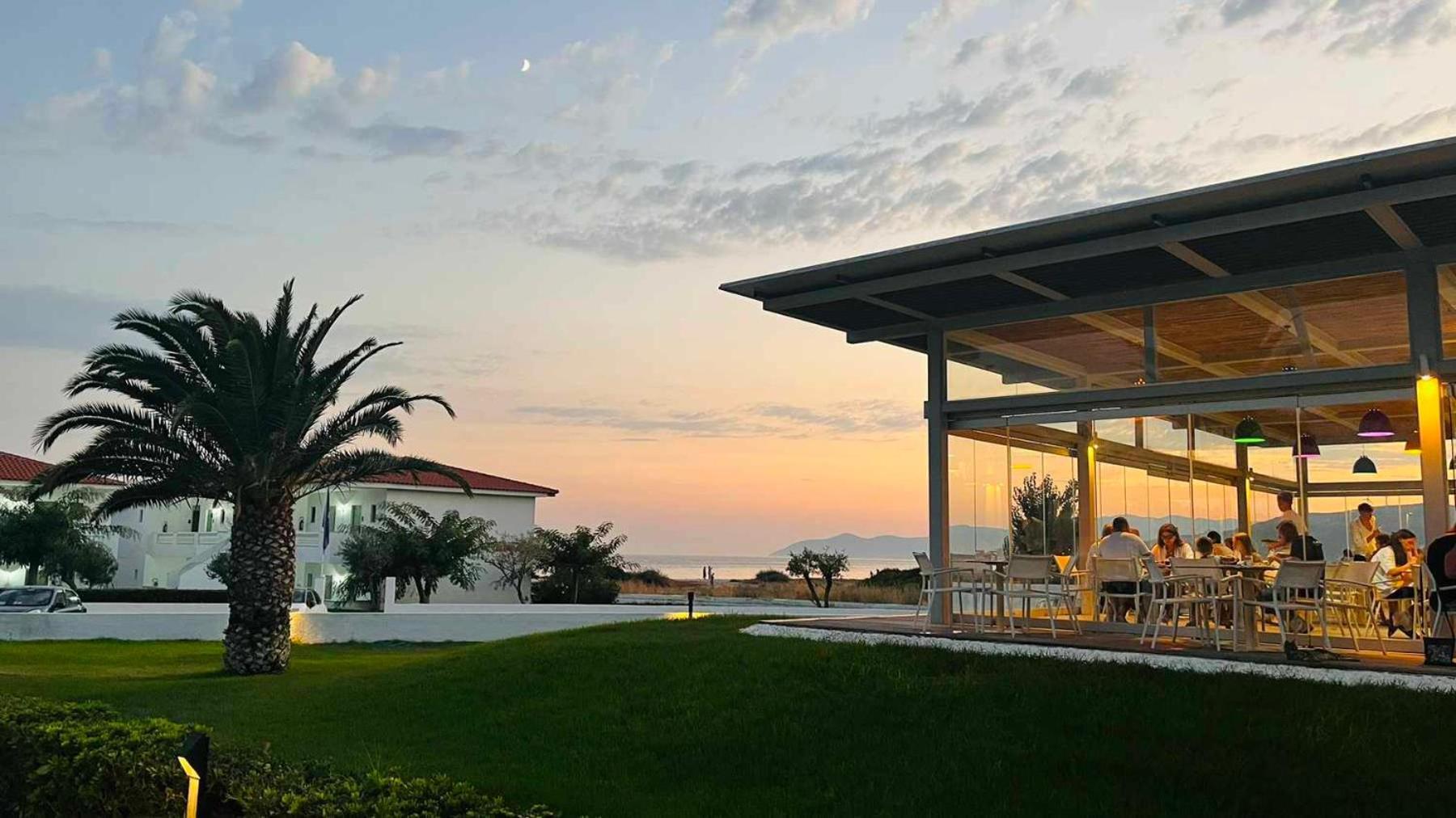 Sirenes Beach Resort サモス エクステリア 写真