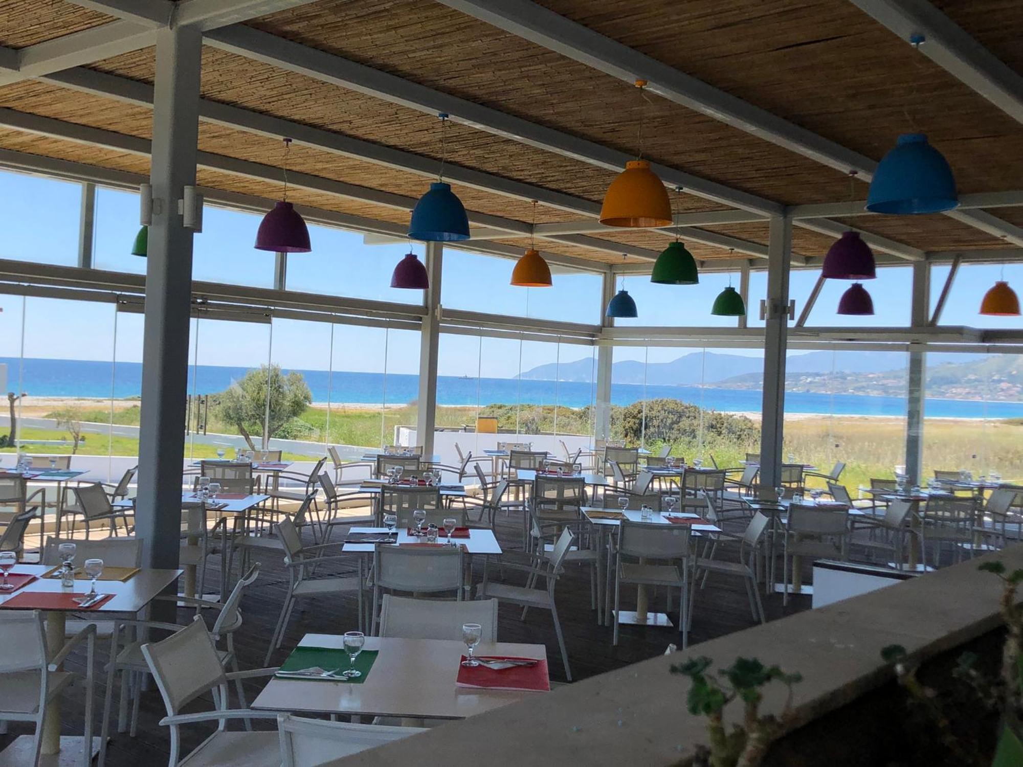 Sirenes Beach Resort サモス エクステリア 写真